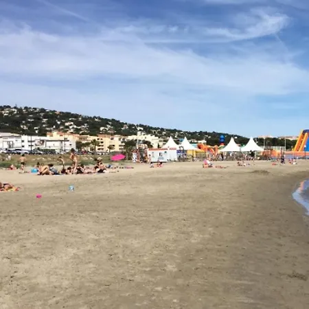 Sète, 2 Pièces, 4 Personnes - Fr-1-338-466 *